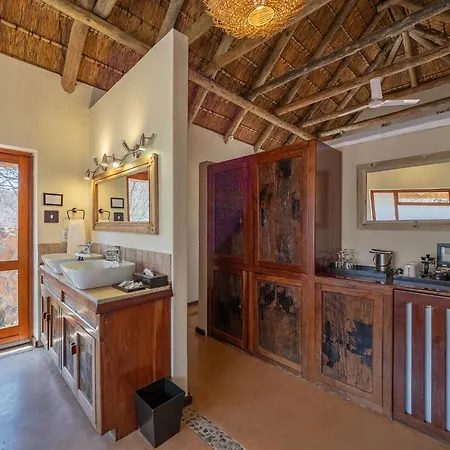 Shibula Safari Lodge Welgevonden Game Reserve Exterior photo