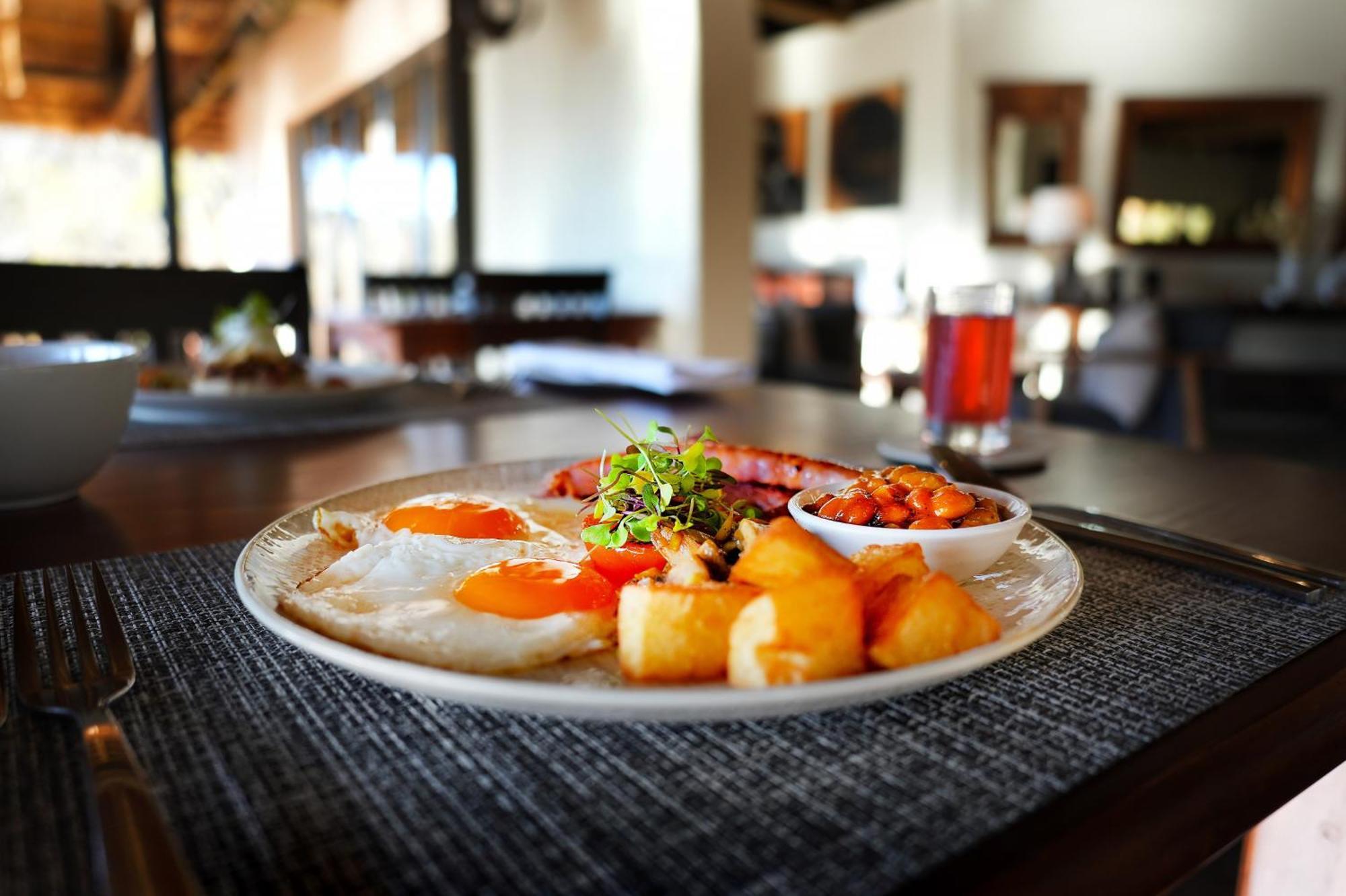 Lodge Shibula Safari Welgevonden Game Reserve