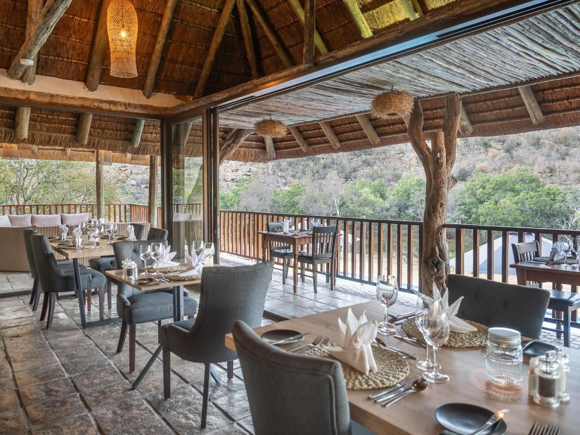 Lodge Shibula Safari Welgevonden Game Reserve